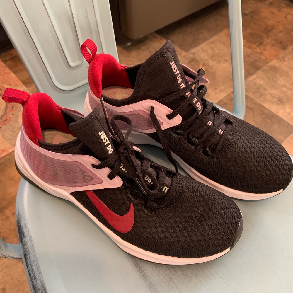 Running shoes